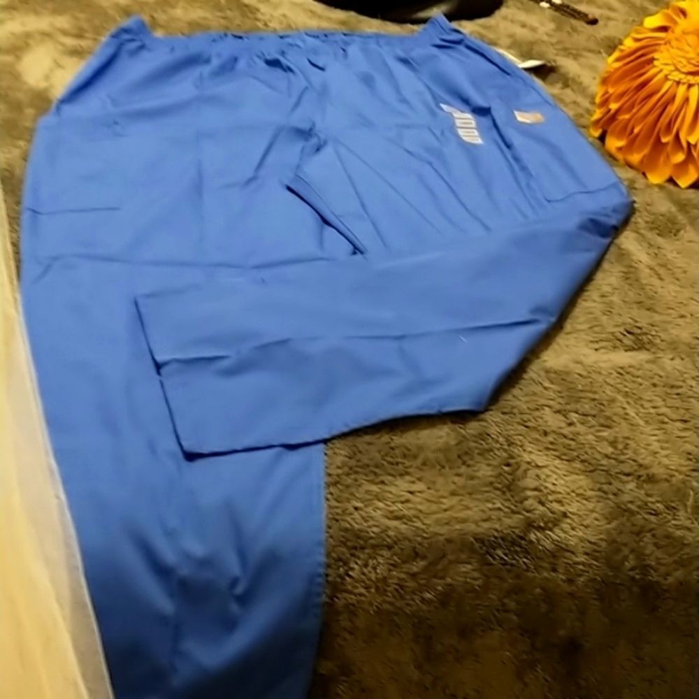 🎈3/$12 3XL Cargo Blue scrub bottoms